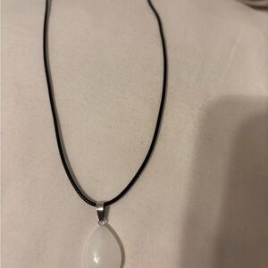 Elegant Silver Pendant Necklace